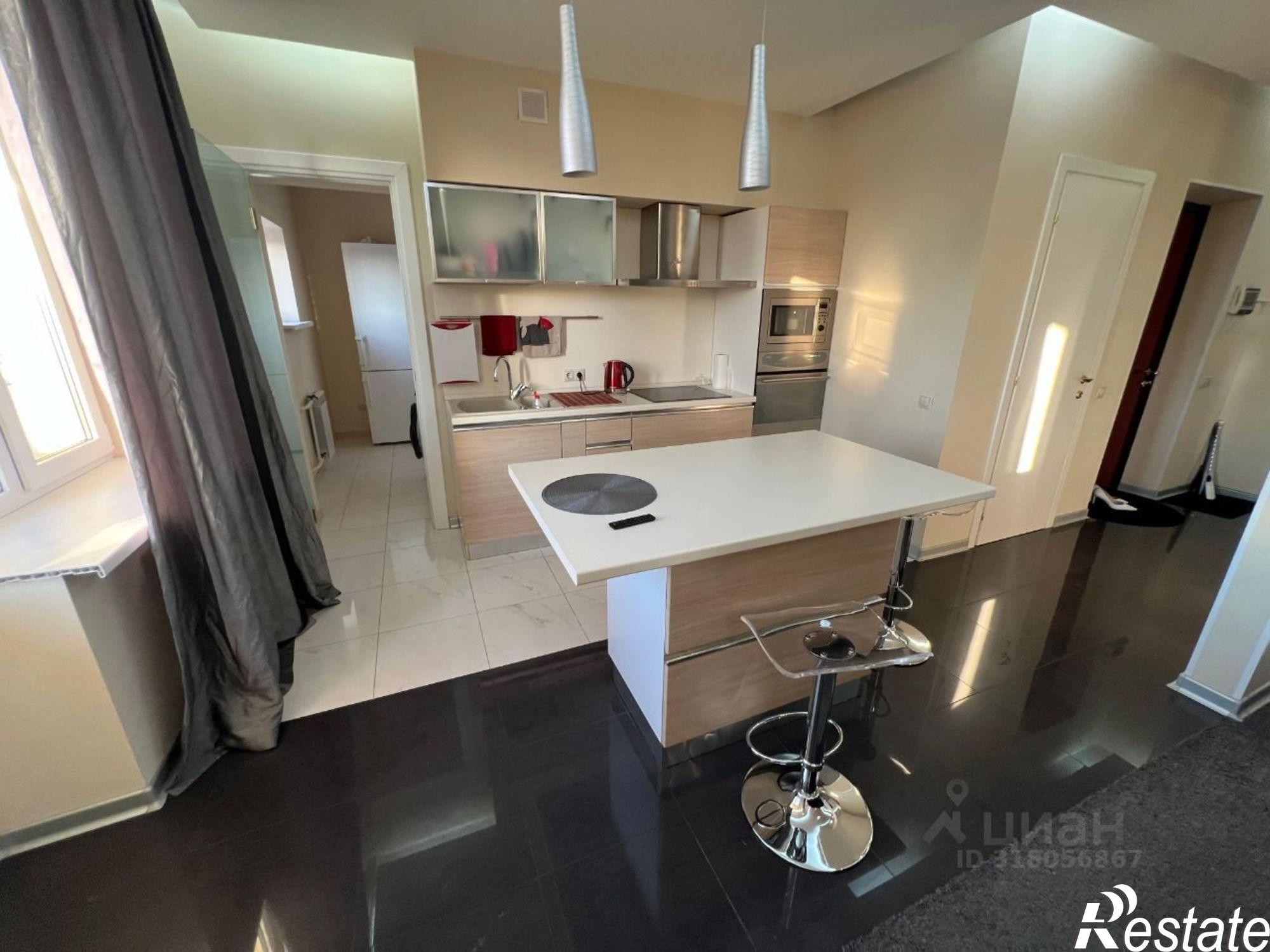 Купить квартиру за 25 490 000 рублей на ул Комсомольская, 3