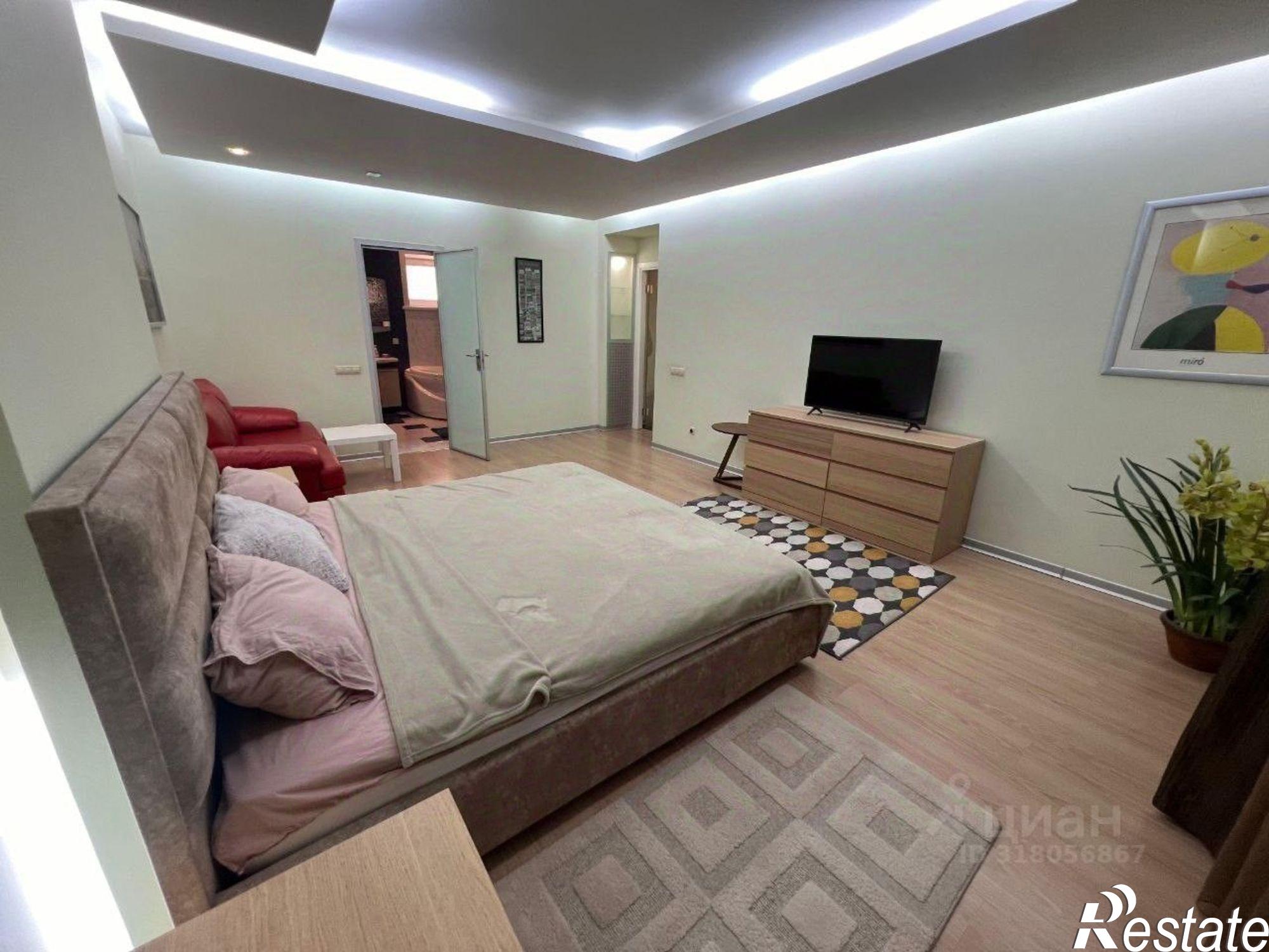 Купить квартиру за 25 490 000 рублей на ул Комсомольская, 3