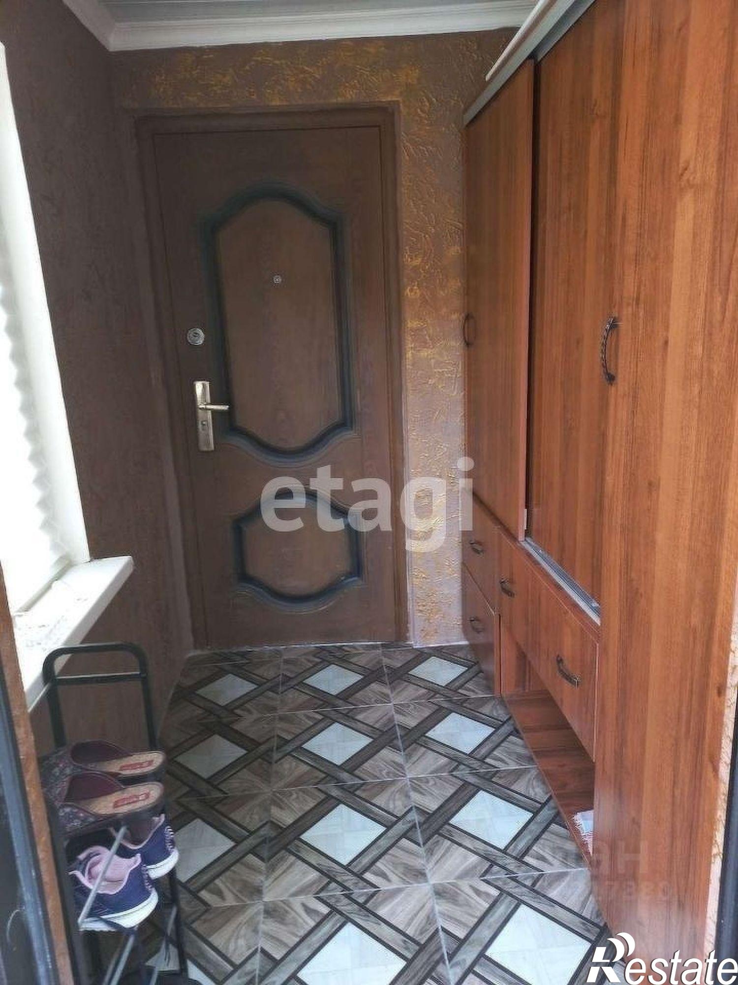 Купить квартиру за 5 600 000 рублей на ул 16-я линия, 6