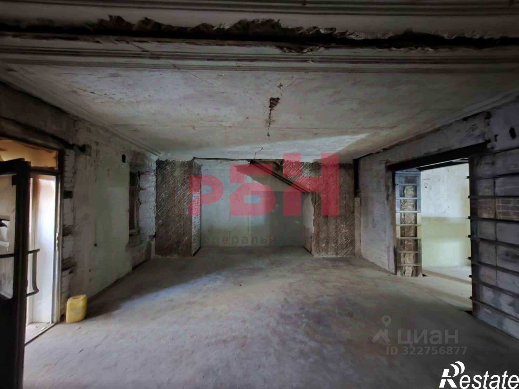 Купить помещение свободного назначения за 11 866 600 рублей на Братский пер, 35