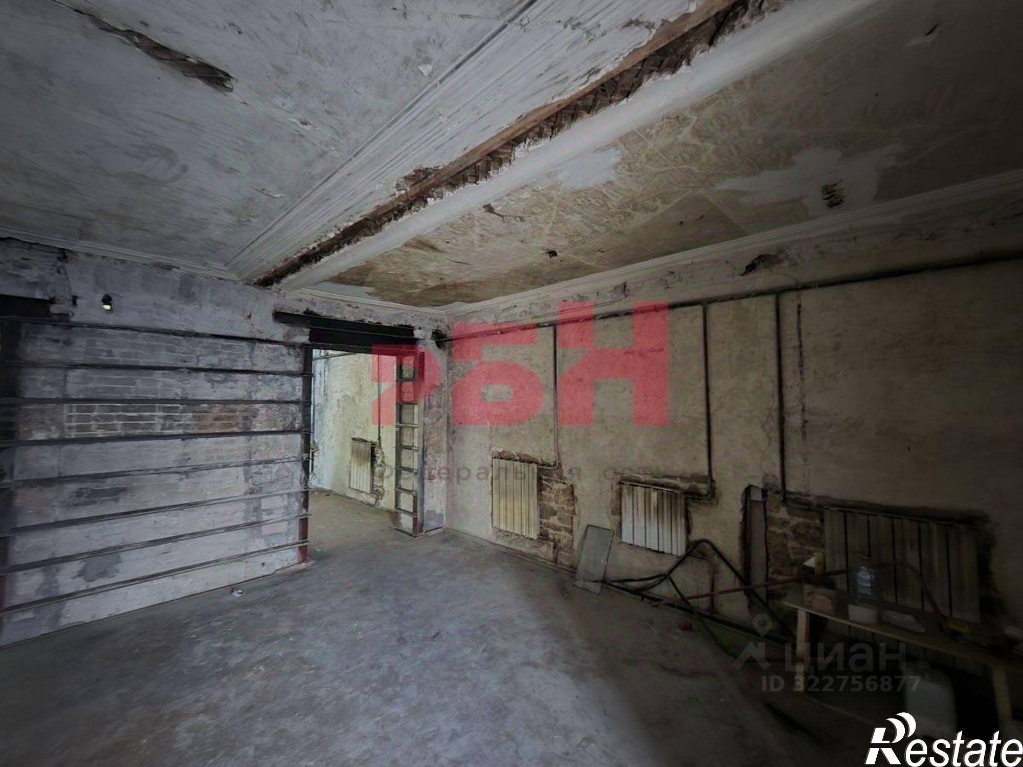 Купить помещение свободного назначения за 11 866 600 рублей на Братский пер, 35