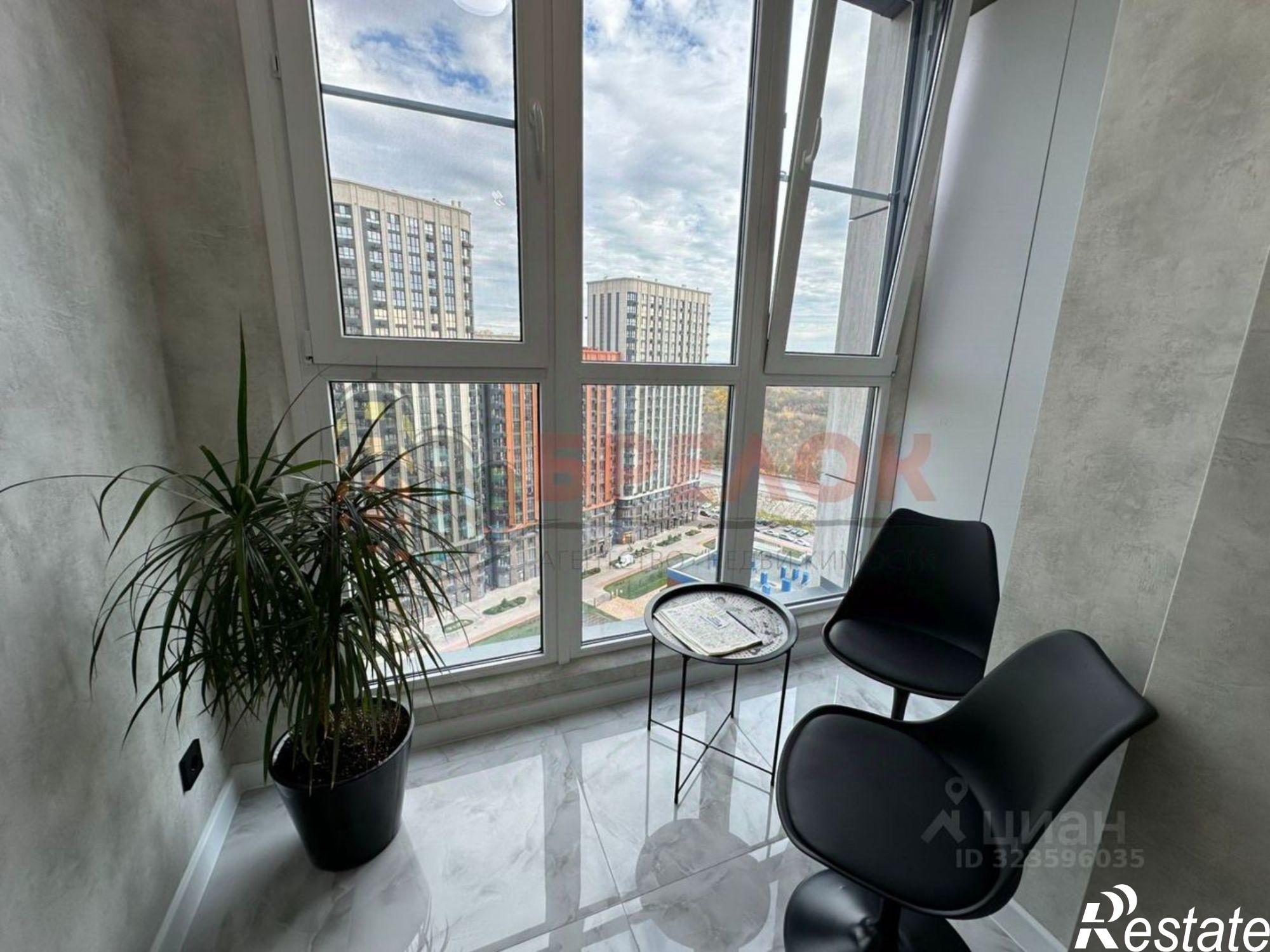 Купить квартиру за 8 000 000 рублей на улица Бориса Слюсаря, 23 с2