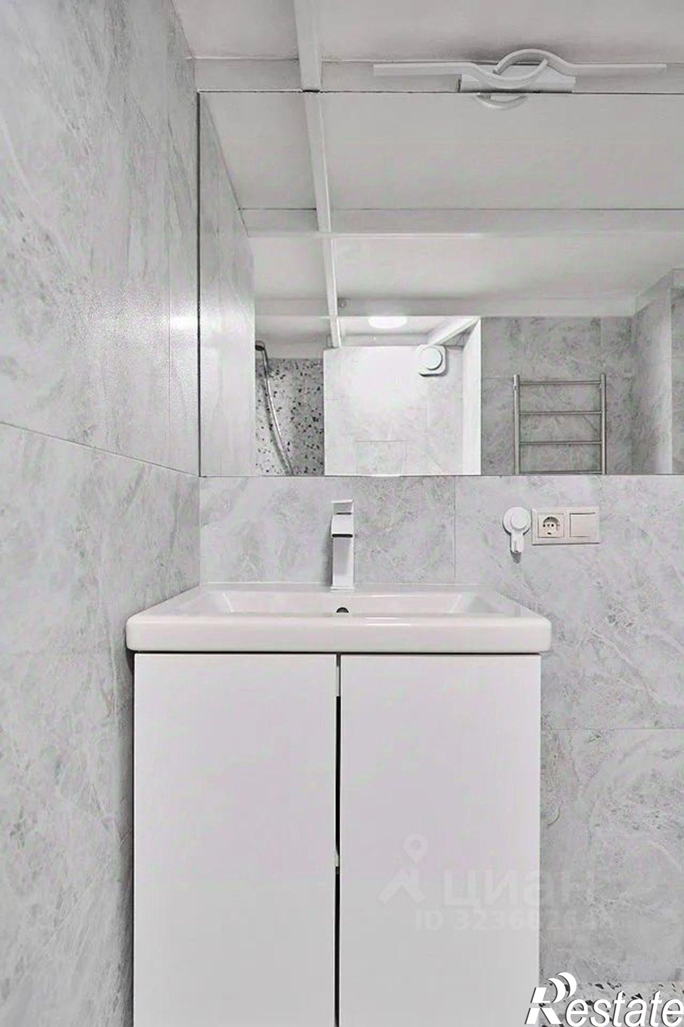 Купить квартиру за 7 200 000 рублей на Халтуринский переулок, 55