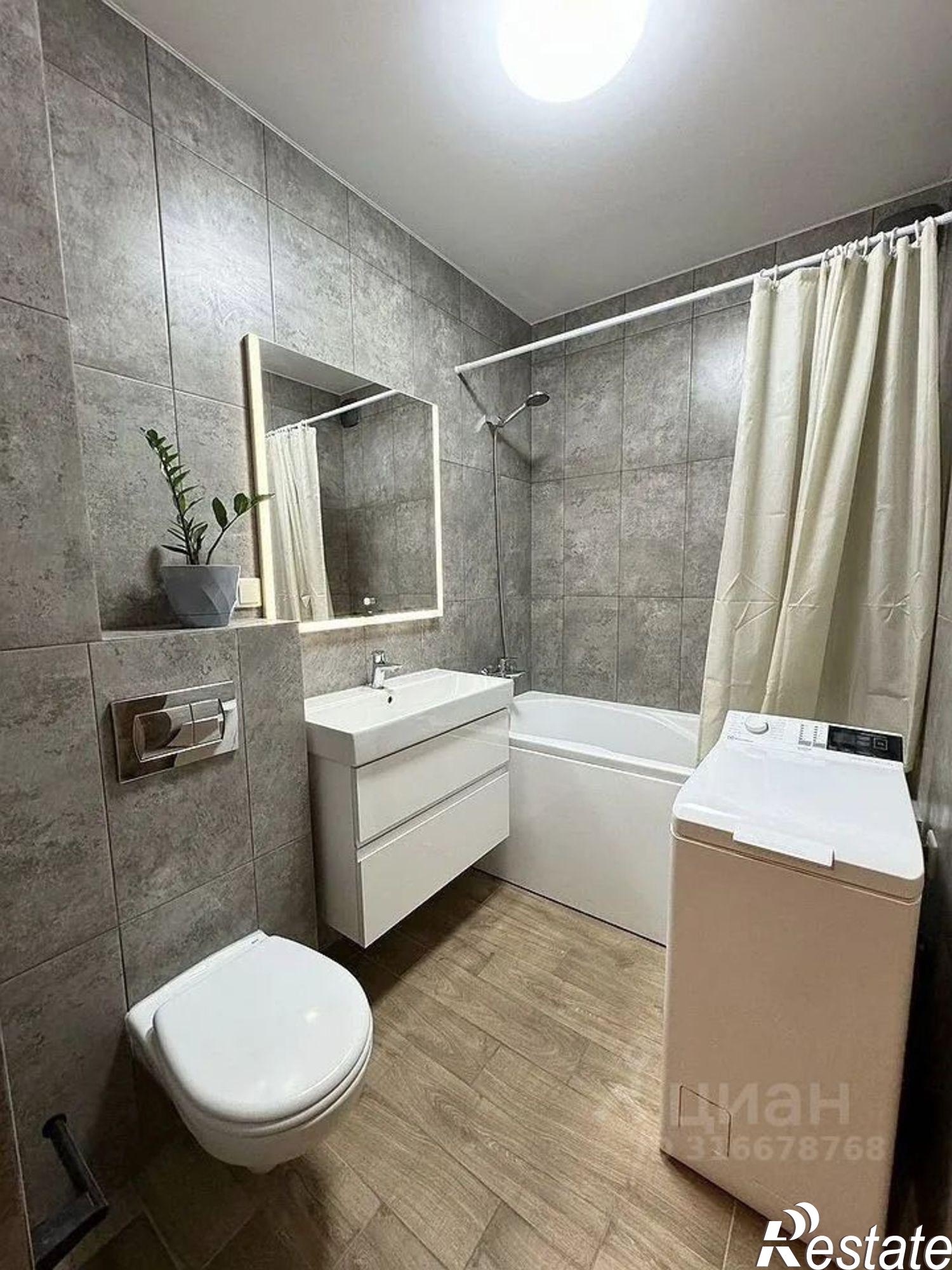 Купить квартиру за 12 000 000 рублей на проспект Соколова, 68/118В с1