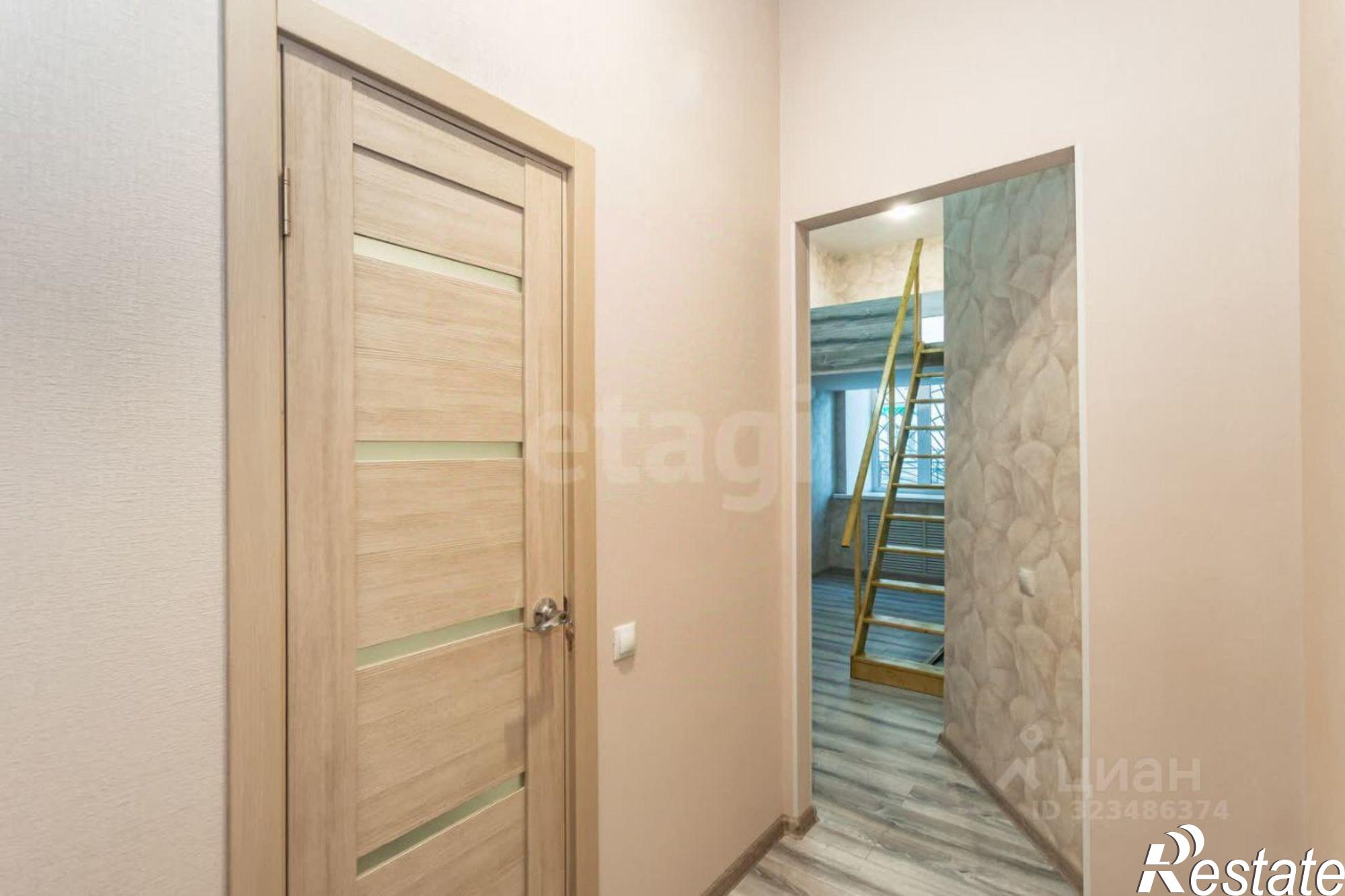 Купить квартиру за 2 250 000 рублей на пр-кт Соколова, 11/126