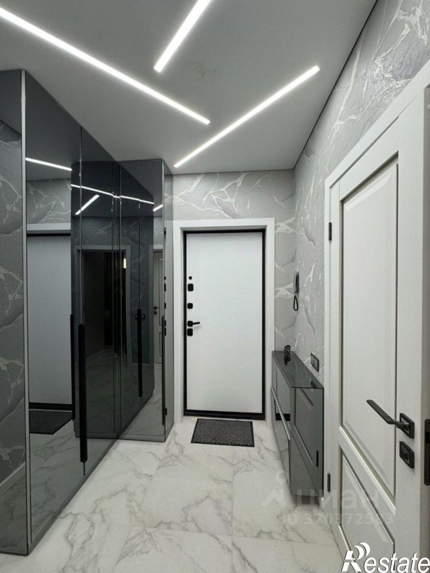 Купить квартиру за 9 900 000 рублей на улица 339-й Стрелковой Дивизии, 17