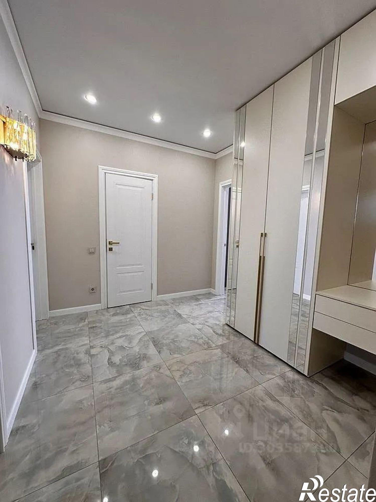 Купить квартиру за 11 550 000 рублей на Берберовская улица, 32 с2