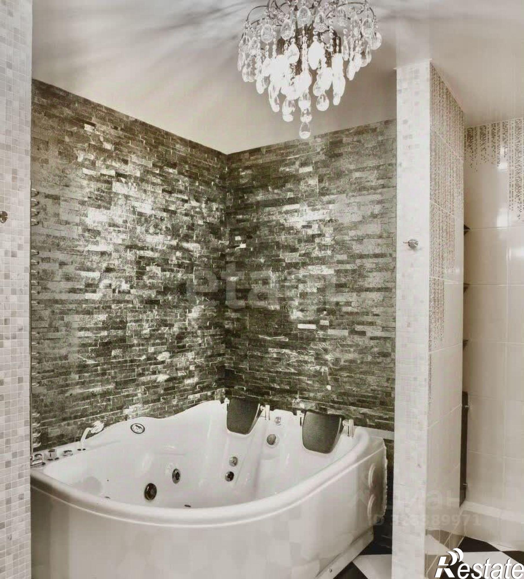 Купить квартиру за 24 900 000 рублей на Соборный переулок, 90