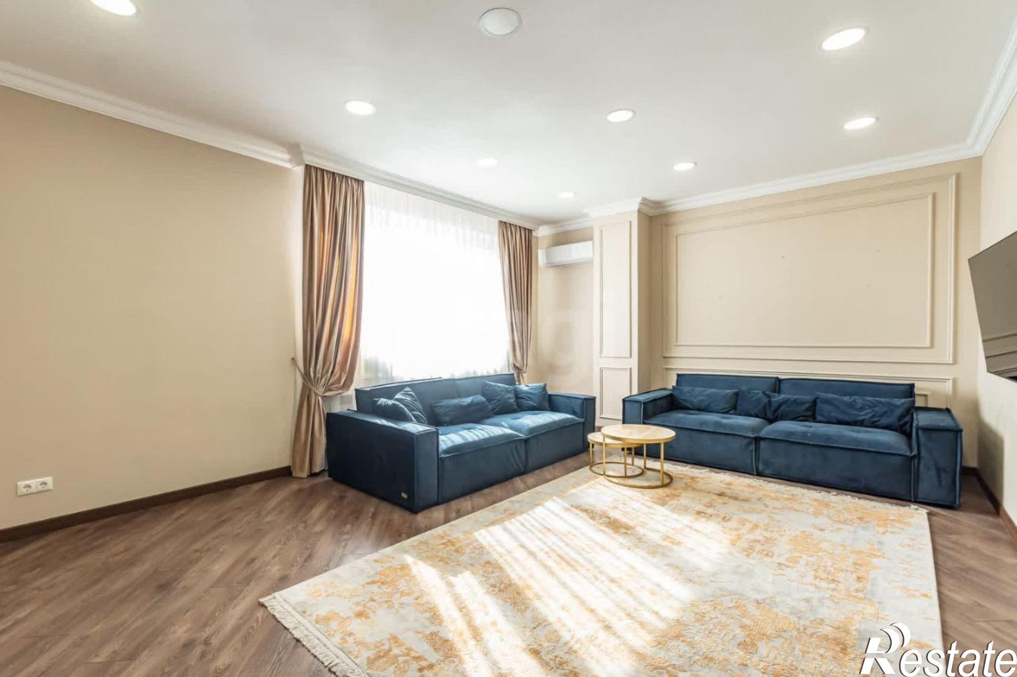 Купить квартиру за 34 000 000 рублей на улица Шаумяна, 30