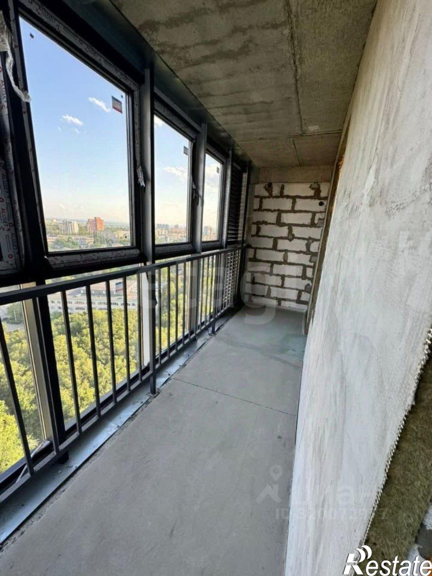 Купить квартиру за 9 400 000 рублей на ул Зорге, 11в