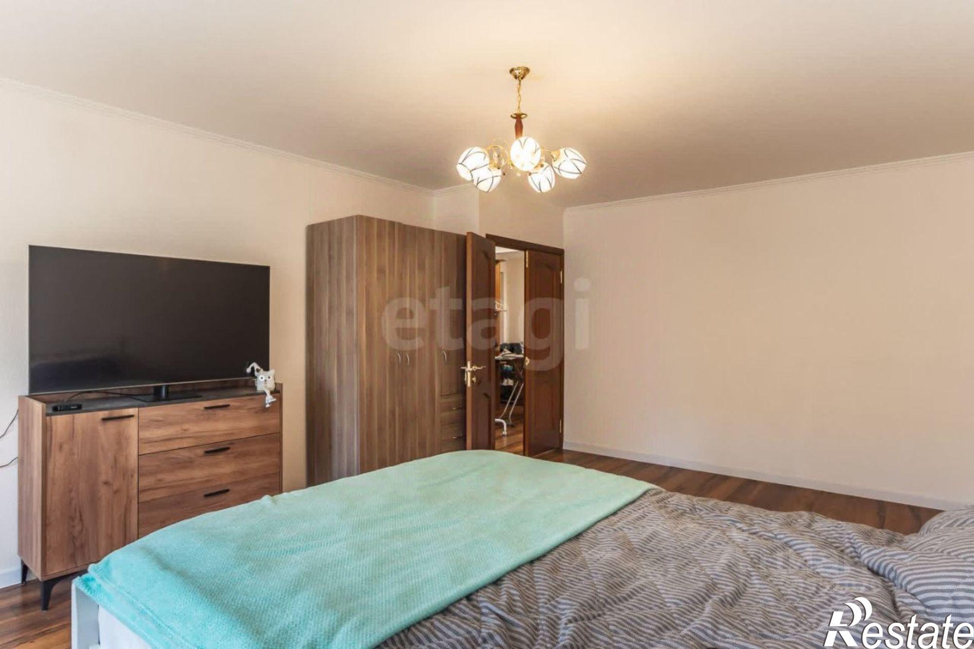 Купить квартиру за 8 800 000 рублей на проспект Горшкова, 2А