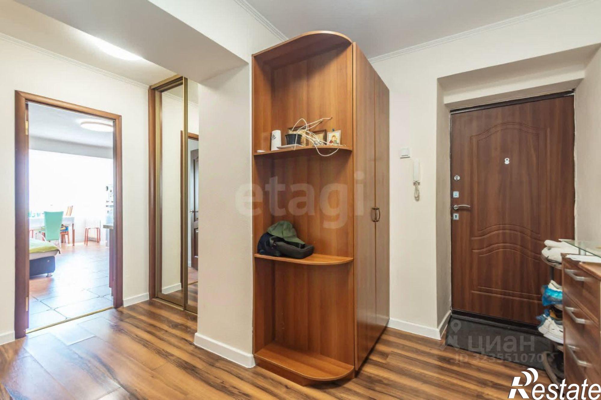 Купить квартиру за 8 800 000 рублей на проспект Горшкова, 2А