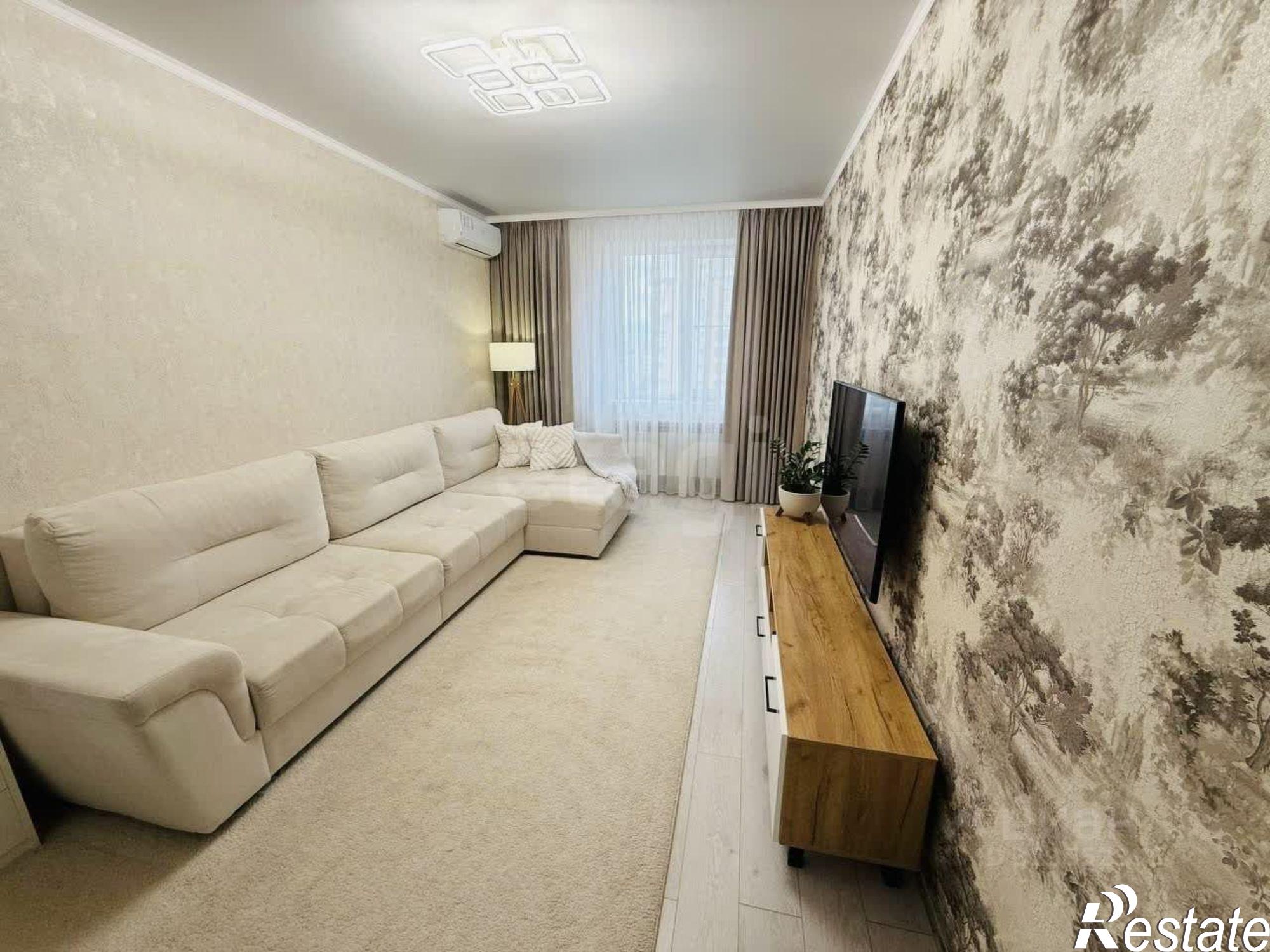 Купить квартиру за 12 500 000 рублей на бульвар Комарова, 18/3 с1