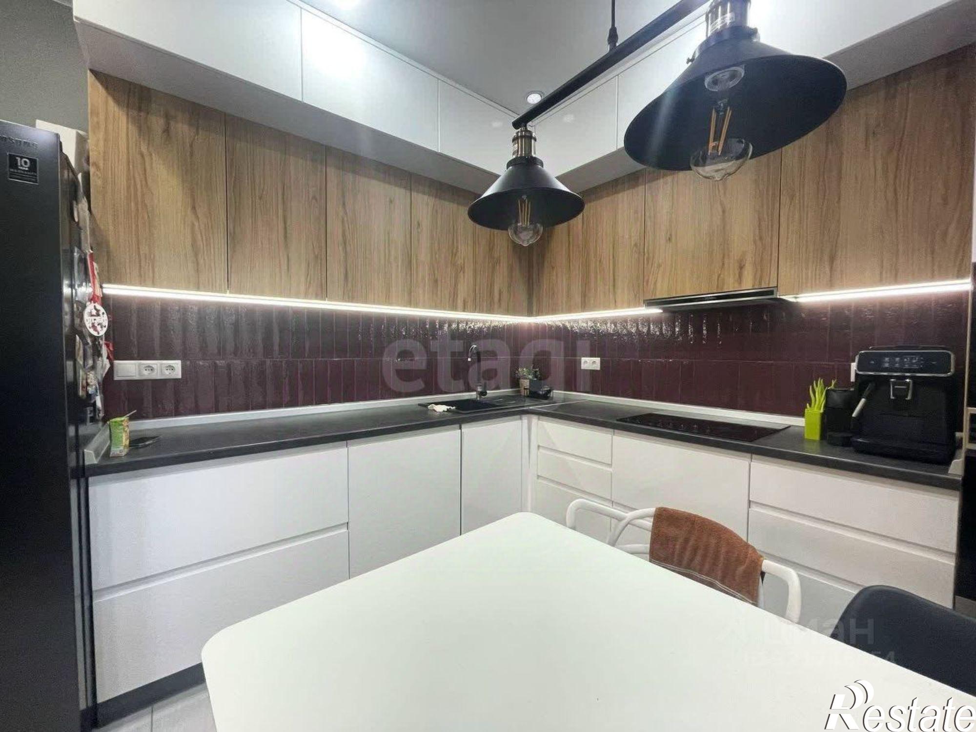 Купить квартиру за 16 450 000 рублей на Доломановский пер, 19