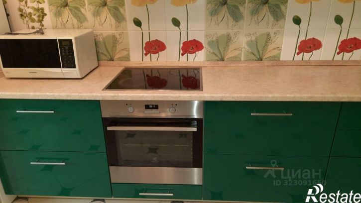 3-комн квартира Кировский проспект, 69,  д. 69