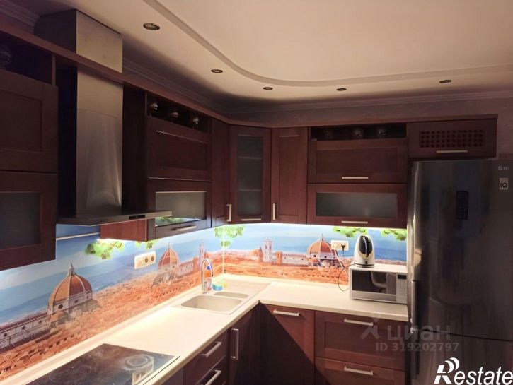 4-комн квартира ул Зорге, 11/2,  д. 11/2