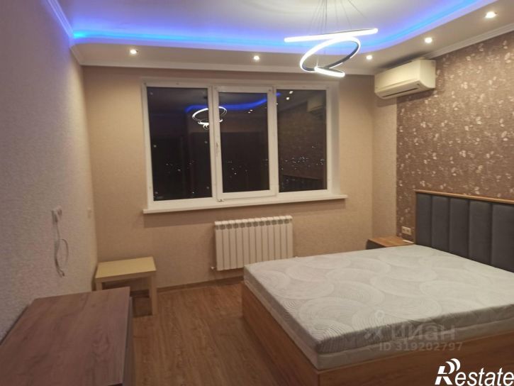 4-комн квартира ул Зорге, 11/2,  д. 11/2