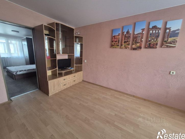 3-комн квартира ул Волкова, 10/3,  д. 10/3