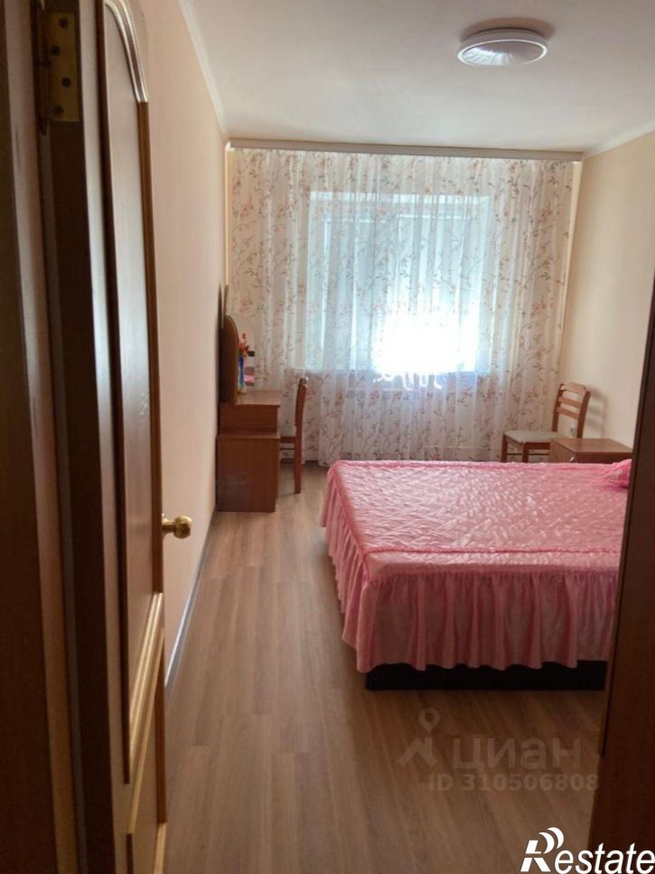 2-комн квартира ул 339-й Стрелковой Дивизии, 27,  д. 27