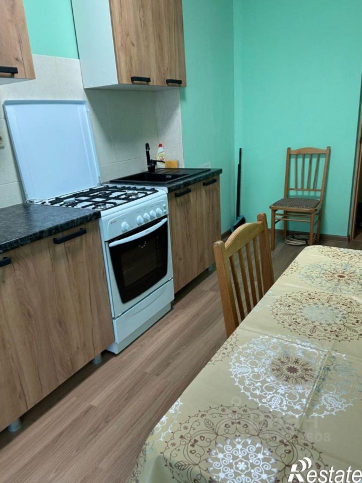 2-комн квартира ул 339-й Стрелковой Дивизии, 27,  д. 27