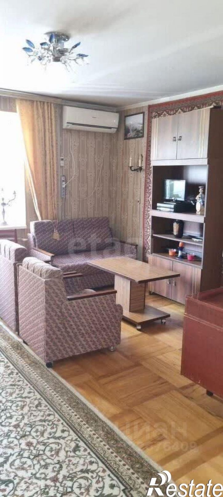 2-комн квартира улица Капустина, 18 к3,  д. 18 к3