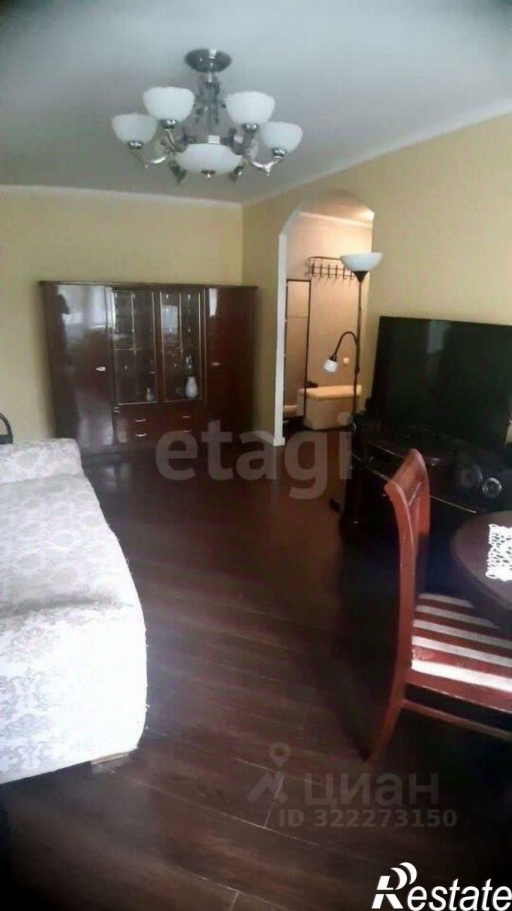 3-комн квартира проспект Шолохова, 130,  д. 130