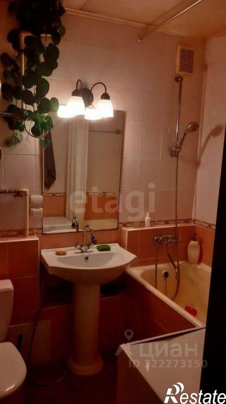 3-комн квартира проспект Шолохова, 130,  д. 130