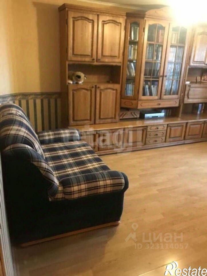 3-комн квартира проспект Стачки, 208,  д. 208