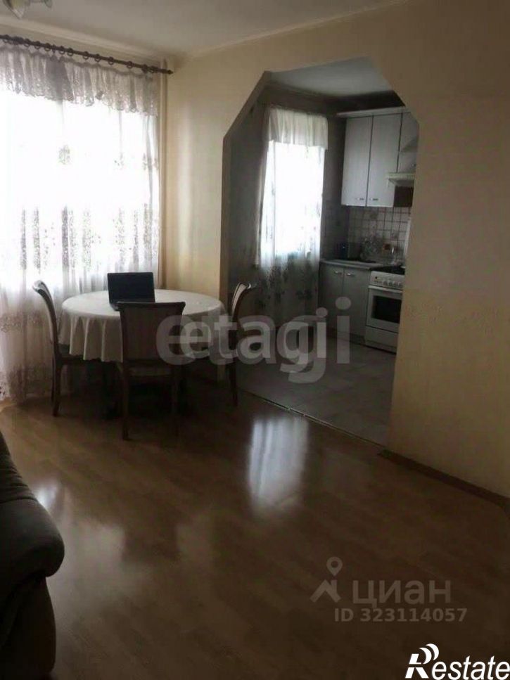 3-комн квартира проспект Стачки, 208,  д. 208