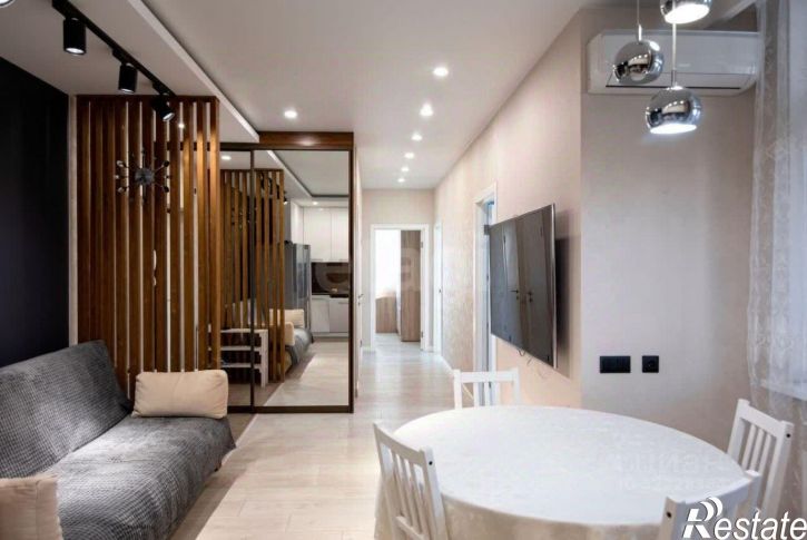 3-комн квартира улица Подвойского, 68,  д. 68