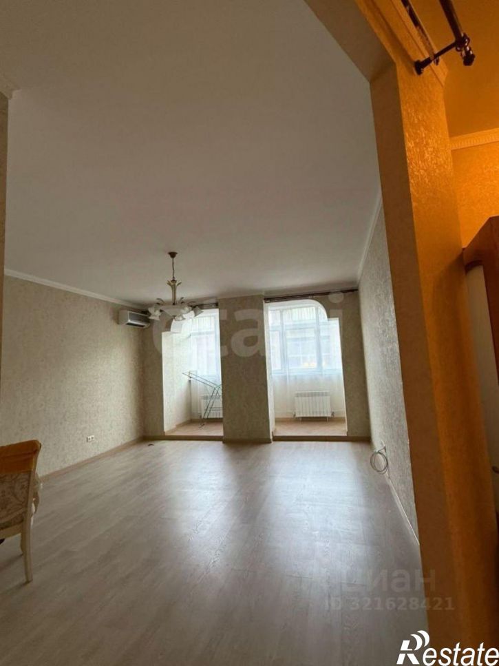 3-комн квартира улица Малюгиной, 232,  д. 232