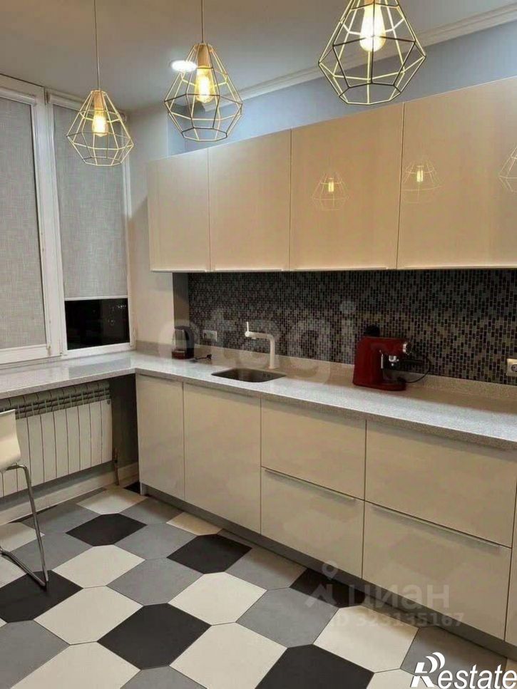 1-комн квартира ул Малюгиной, 228,  д. 228