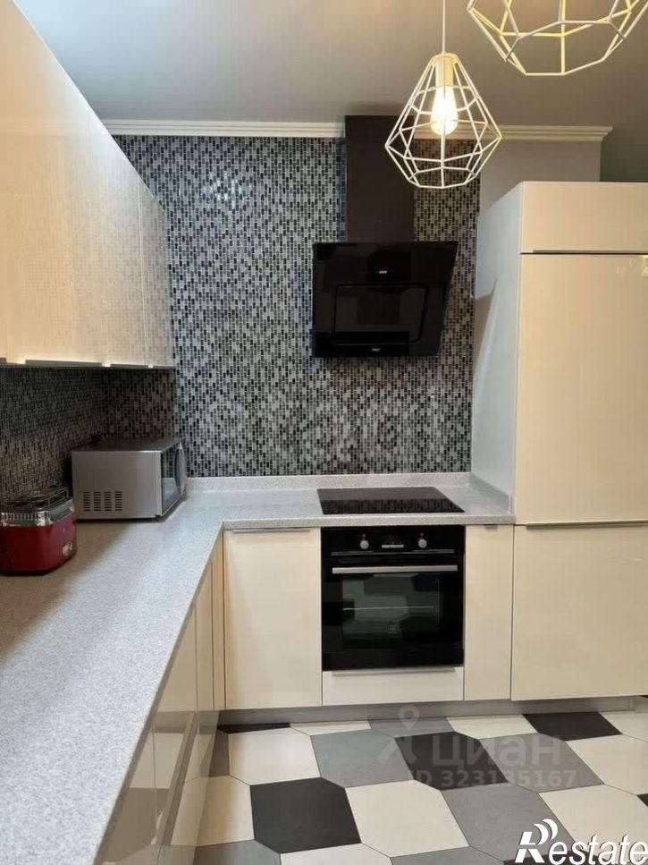 1-комн квартира ул Малюгиной, 228,  д. 228