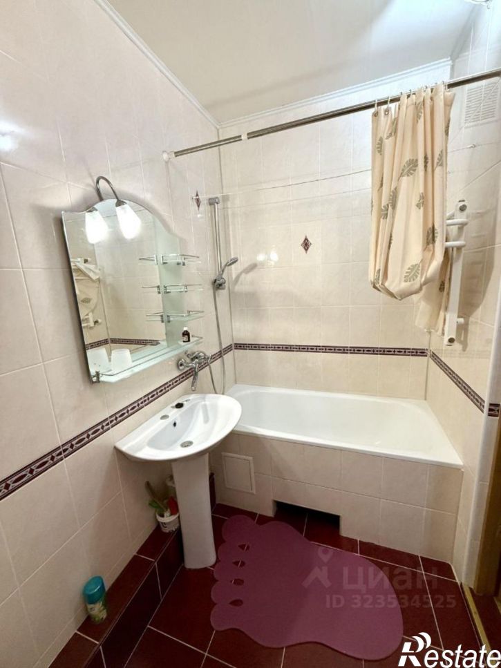 2-комн квартира улица Ерёменко, 60 к9,  д. 60 к9