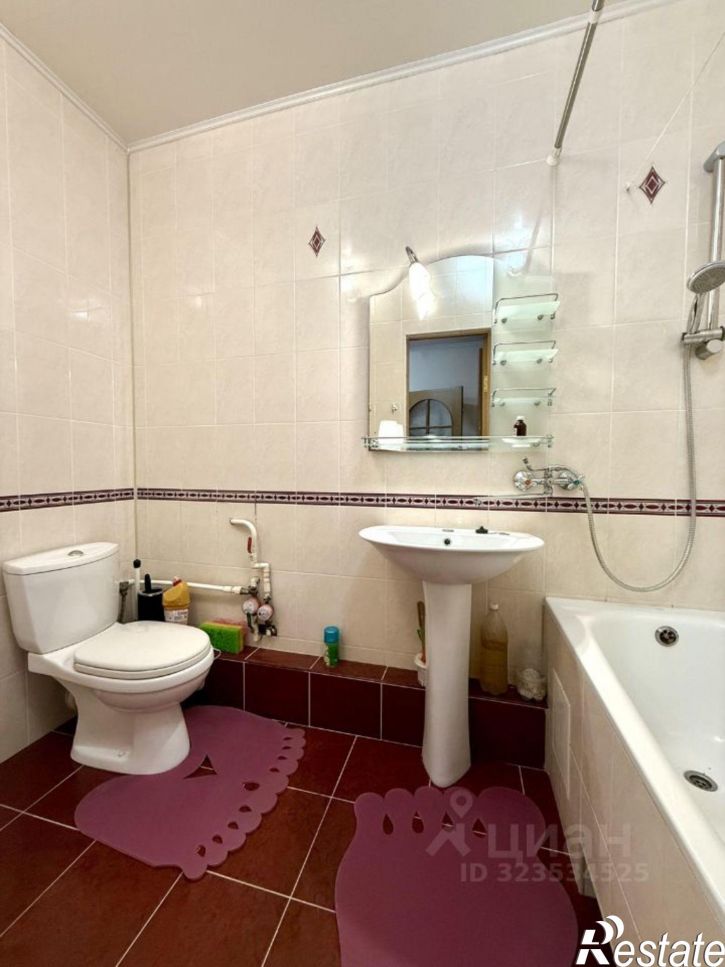 2-комн квартира улица Ерёменко, 60 к9,  д. 60 к9