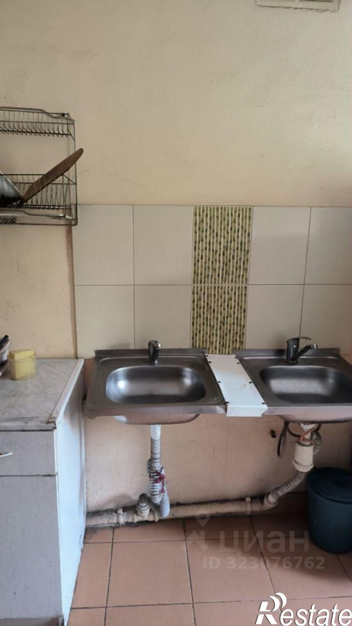 Комната Киргизская улица, 5 к1,  д. 5 к1