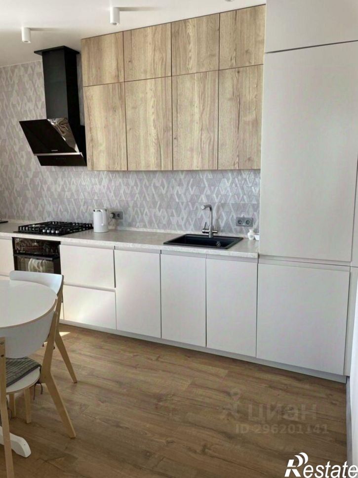 3-комн квартира Береговая улица, 117Б с4,  д. 117Б с4