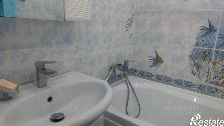 2-комн квартира улица Добровольского, 13 к2,  д. 13 к2