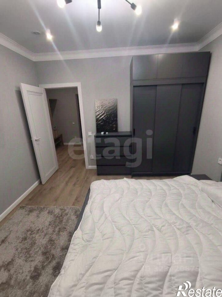 2-комн квартира ул Бориса Слюсаря, 23,  д. 23