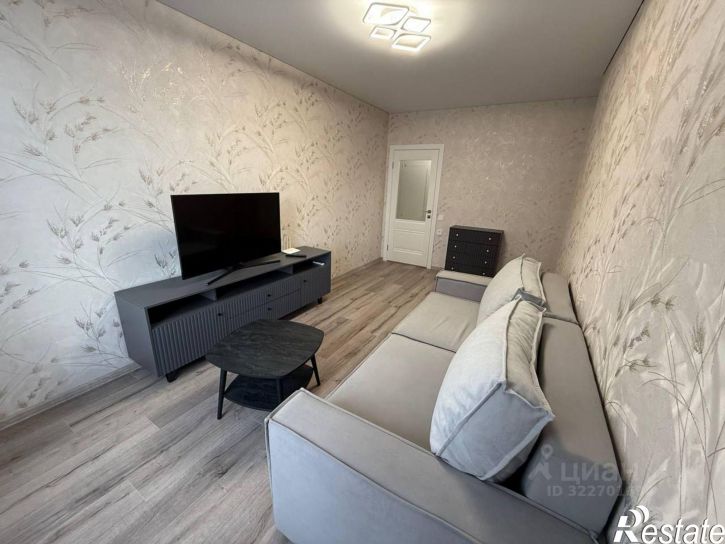 2-комн квартира 1-й Кольский пер, 49,  д. 49