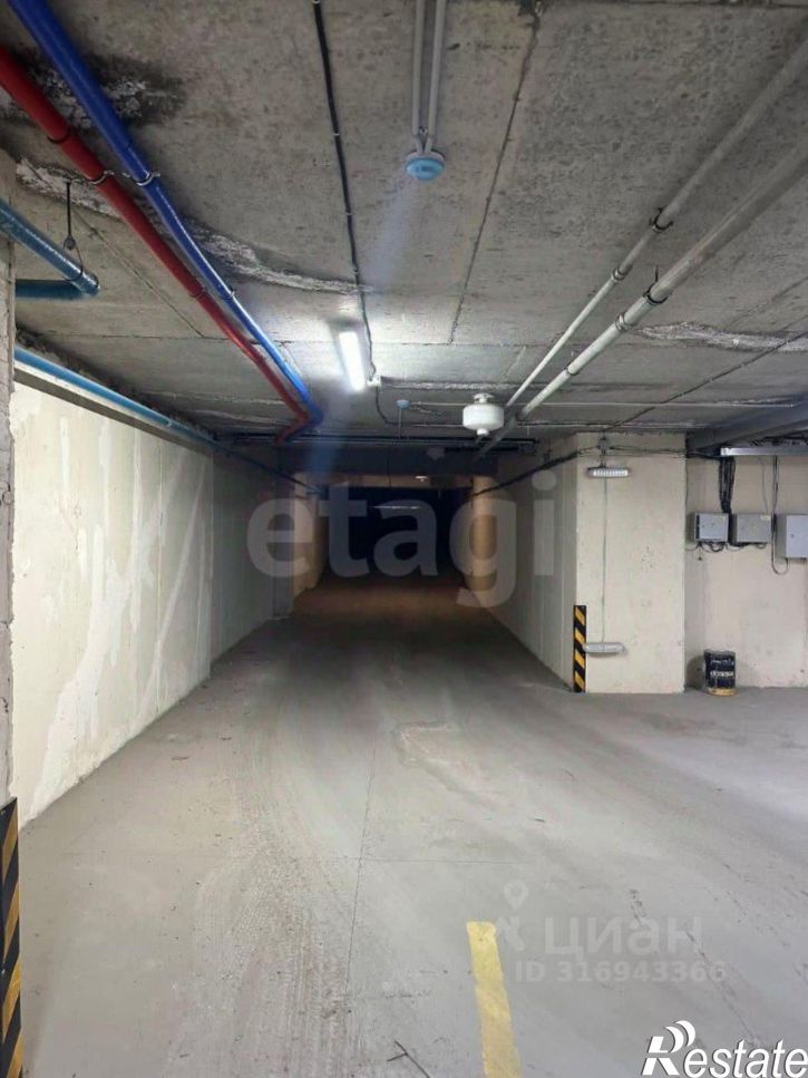 Гараж/парковка Миллеровская улица, 100,  д. 100