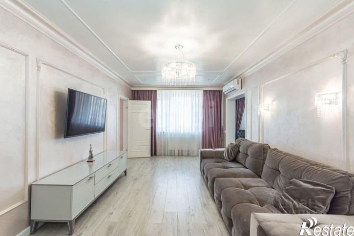 3-комн квартира пр-кт Шолохова, 211/1 1,  д. 211/1 1,  к. 1