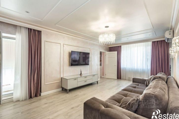 3-комн квартира пр-кт Шолохова, 211/1 1,  д. 211/1 1,  к. 1