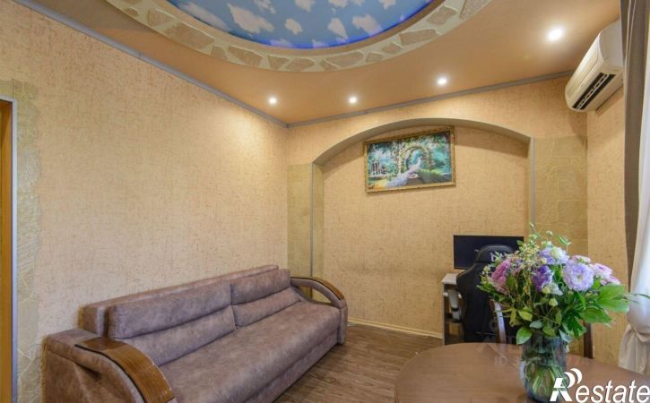 3-комн квартира ул 339-й Стрелковой Дивизии, 17,  д. 17