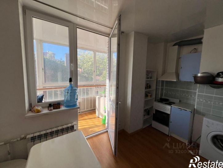 3-комн квартира улица Красных Зорь, 13,  д. 13