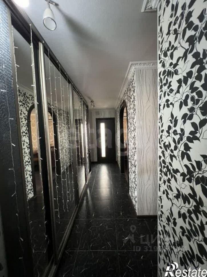 5-комн квартира проспект 40-летия Победы, 318 к1,  д. 318 к1