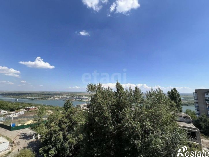 5-комн квартира проспект 40-летия Победы, 318 к1,  д. 318 к1