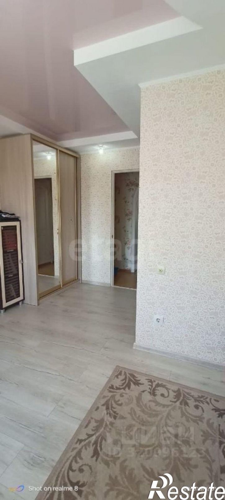 3-комн квартира проспект 40-летия Победы, 37/1,  д. 37/1