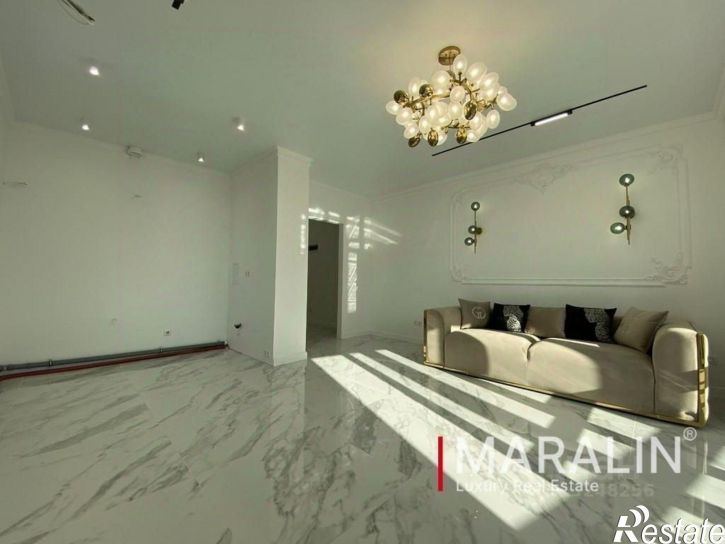 3-комн квартира улица Мечникова, 110 с1,  д. 110 с1