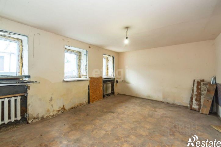 2-комн квартира улица Станиславского, 270,  д. 270